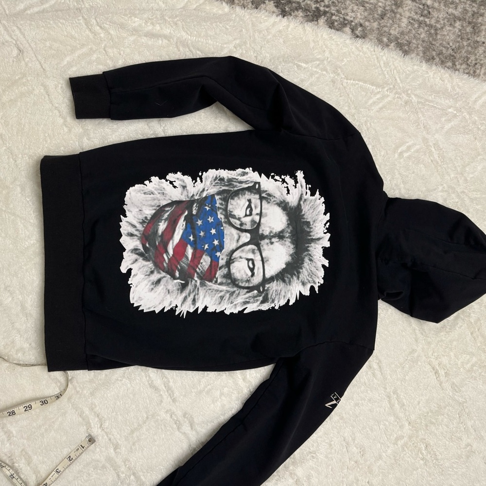 3 hoodies for sale$15 each or $40 for the 3.